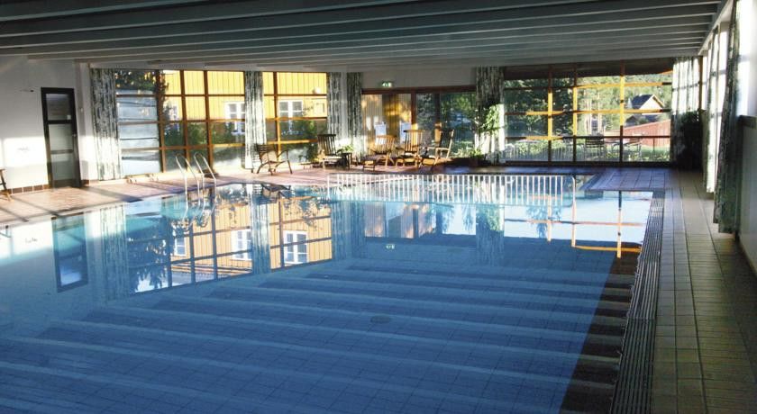 Dovrefjell Hotel Dombås Esterno foto